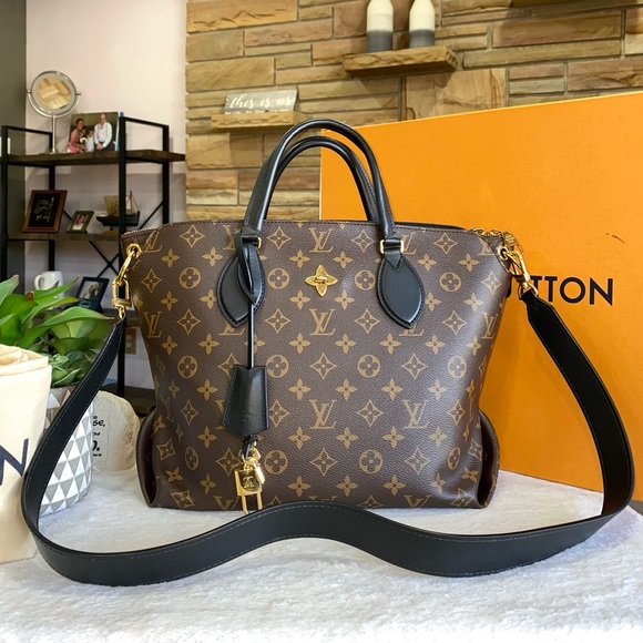 Louis Vuitton Handbags - ❤️sold! authentic lv